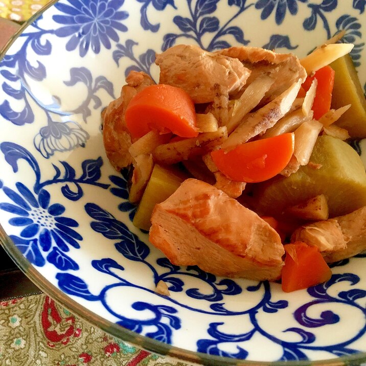 大根と鶏むねの煮物♩